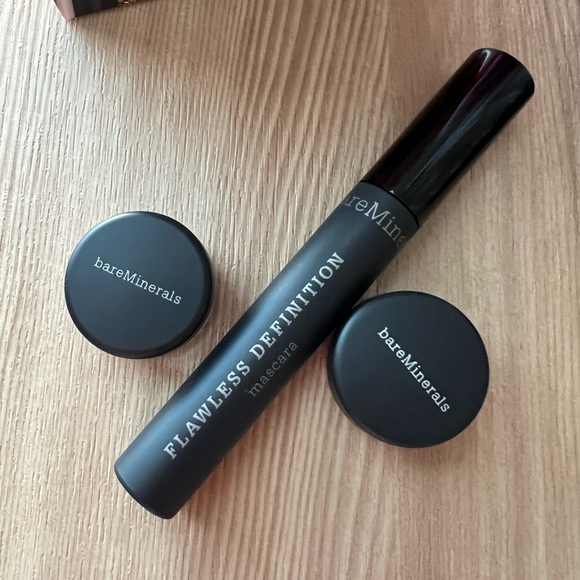 2/$30 NIB Bare Minerals Little Luxuries Dazzling Eye Trio - Picture 3 of 4